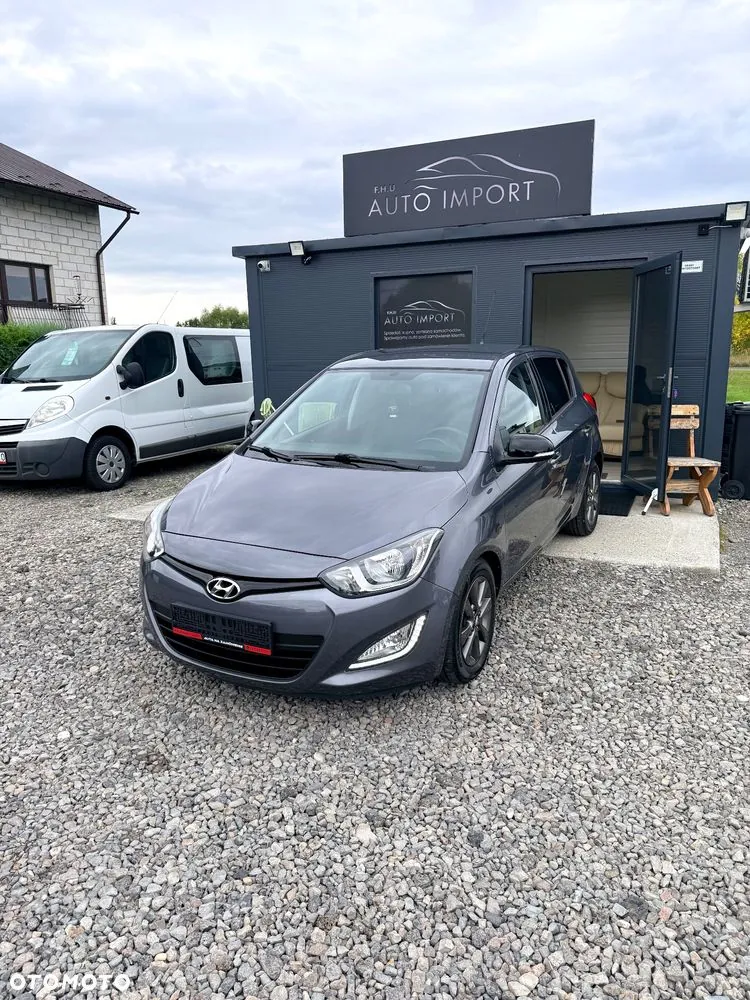 Hyundai I20