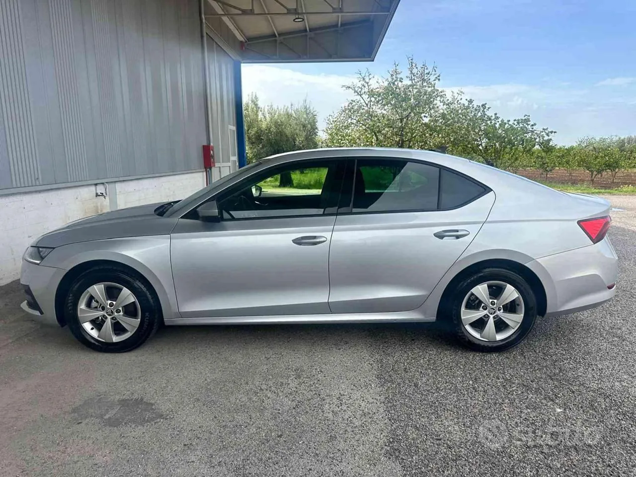 Skoda Octavia 2023 photo 4