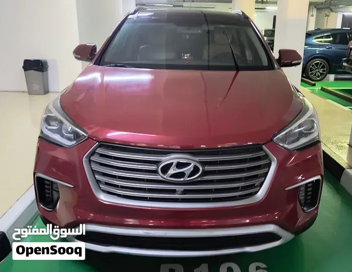 Hyundai Grand Santa Fe 2017 photo 2