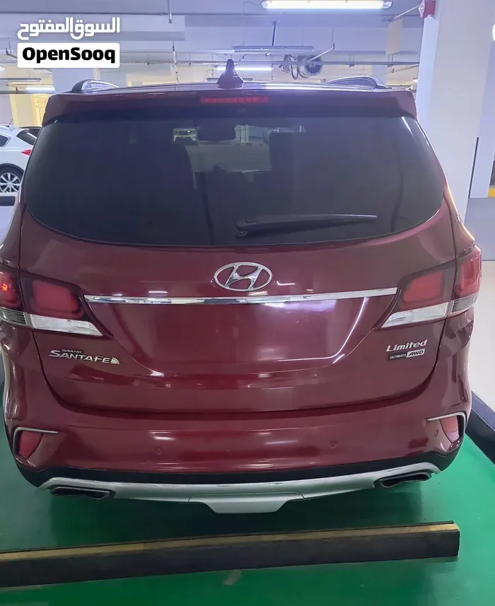 Hyundai Grand Santa Fe 2017 photo 3
