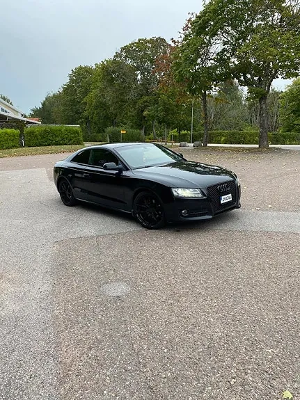 Audi A5 2010 photo 5