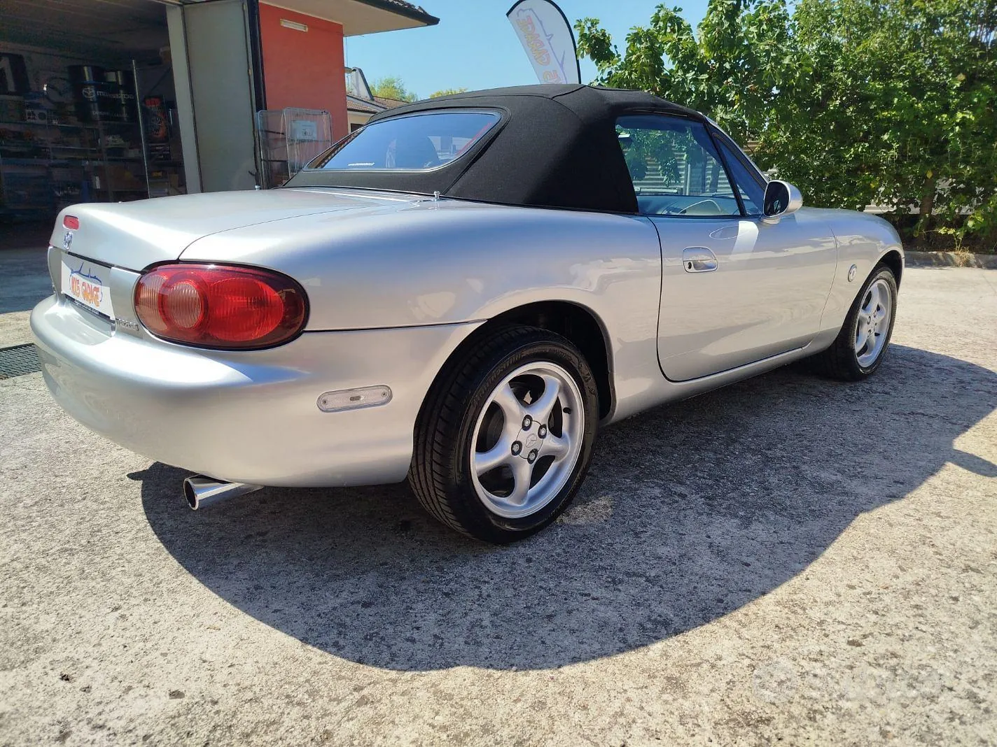 Mazda Mx-5 2006 photo 2