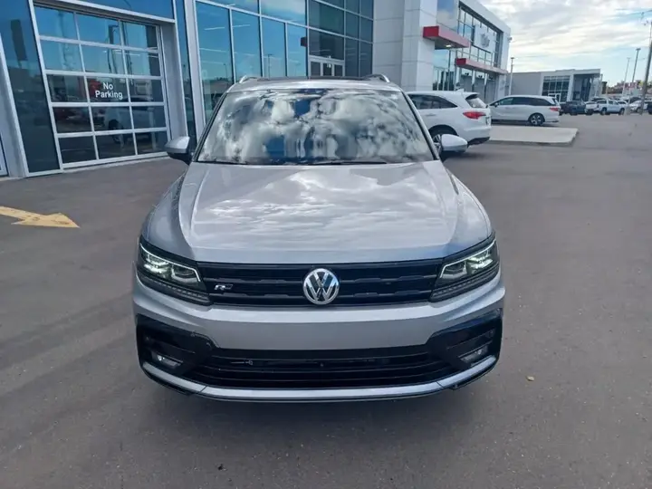 Volkswagen Tiguan 2021 photo 2