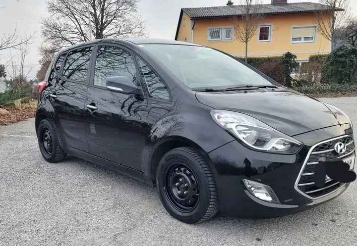 Hyundai Ix20 2017 photo 2