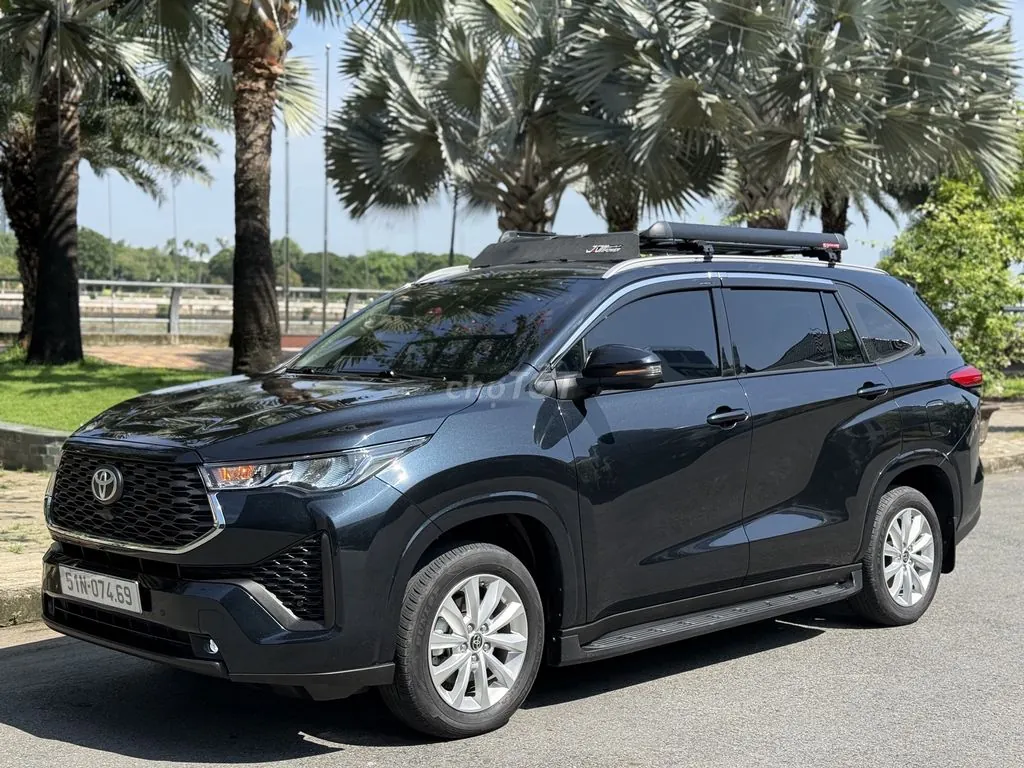 Toyota Innova 2024 photo 2