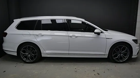 Volkswagen Passat 2016 photo 3