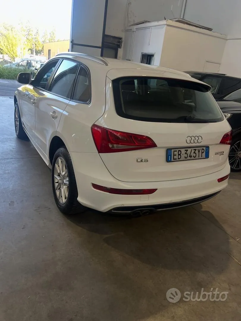 Audi Q5 2010 photo 4