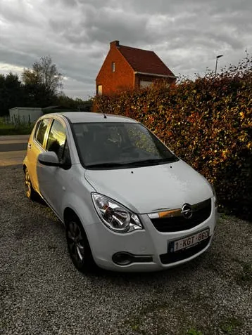 Opel Agila