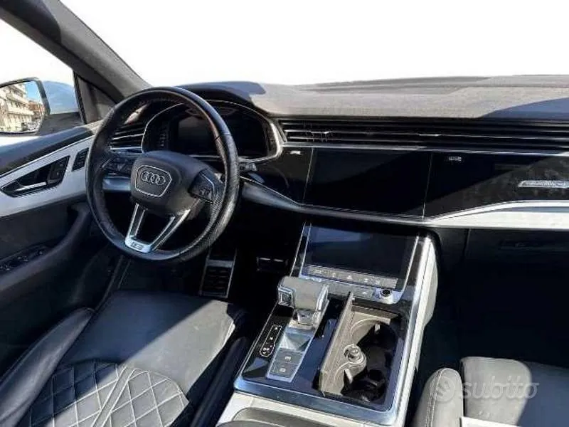 Audi Q8 2022 photo 3