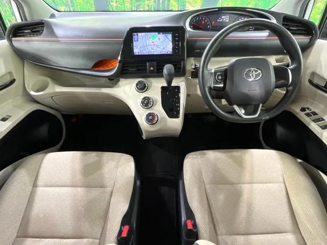 Toyota Sienta 2016 photo 5