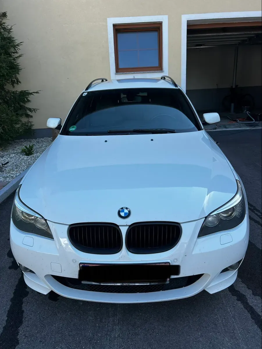 BMW 5 Series 2008 photo 3