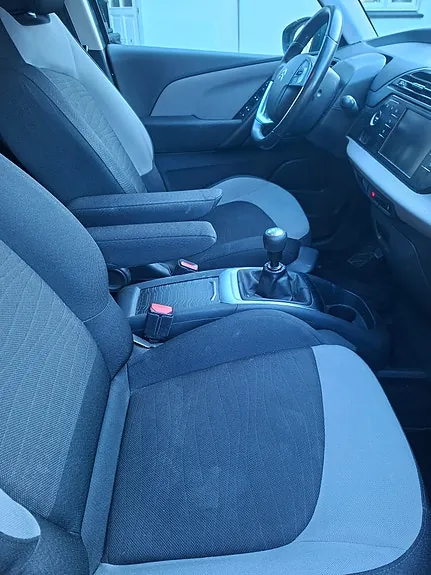 Citroen Grand C4 Picasso 2016 photo 3
