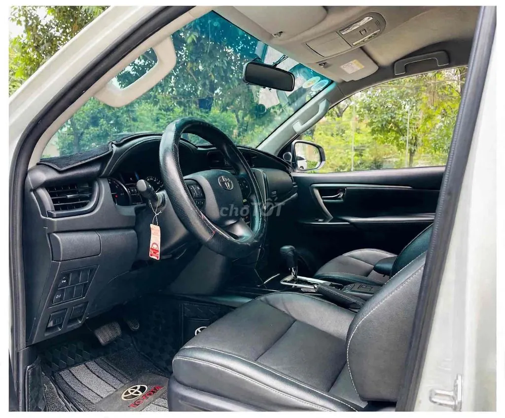 Toyota Fortuner 2024 photo 5