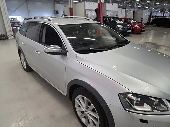 Volkswagen Passat Alltrack 2014 photo 3