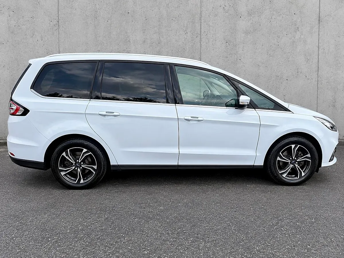 Ford Galaxy 2022 photo 3