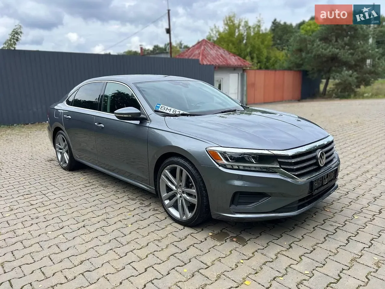 Volkswagen Passat 2019 photo 2