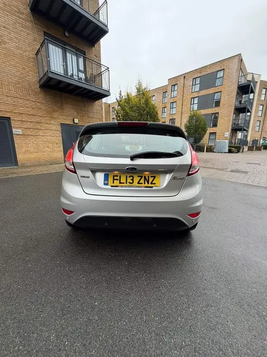 Ford Fiesta 2013 photo 5