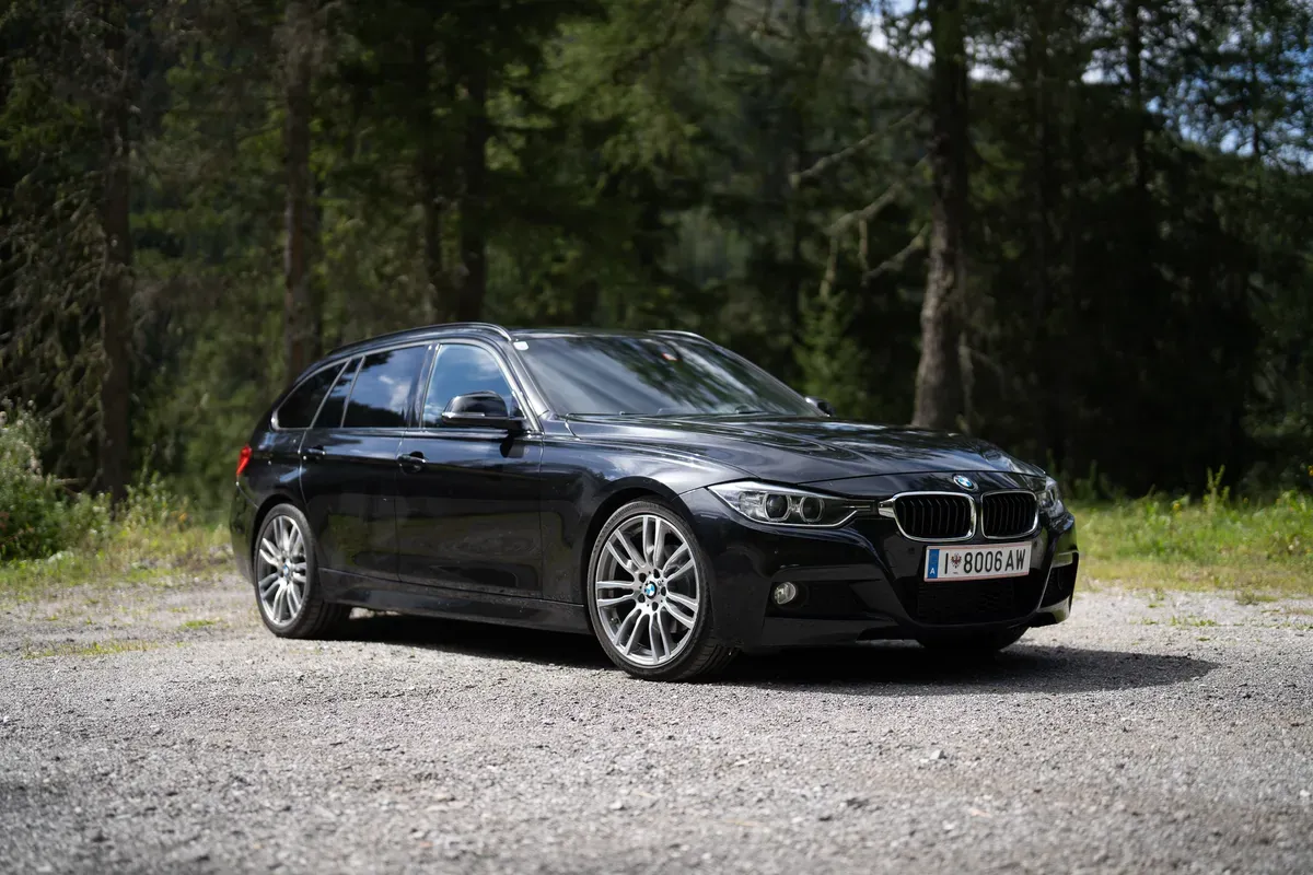 BMW 3 Series 2014 photo 2