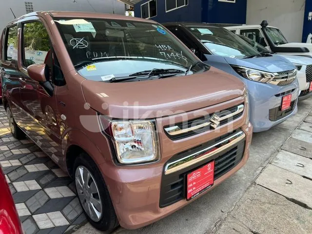 Suzuki Wagon R Fx 2024 photo 2