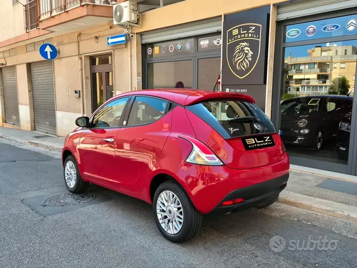 Lancia Ypsilon 2014 photo 4