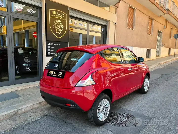 Lancia Ypsilon 2014 photo 5