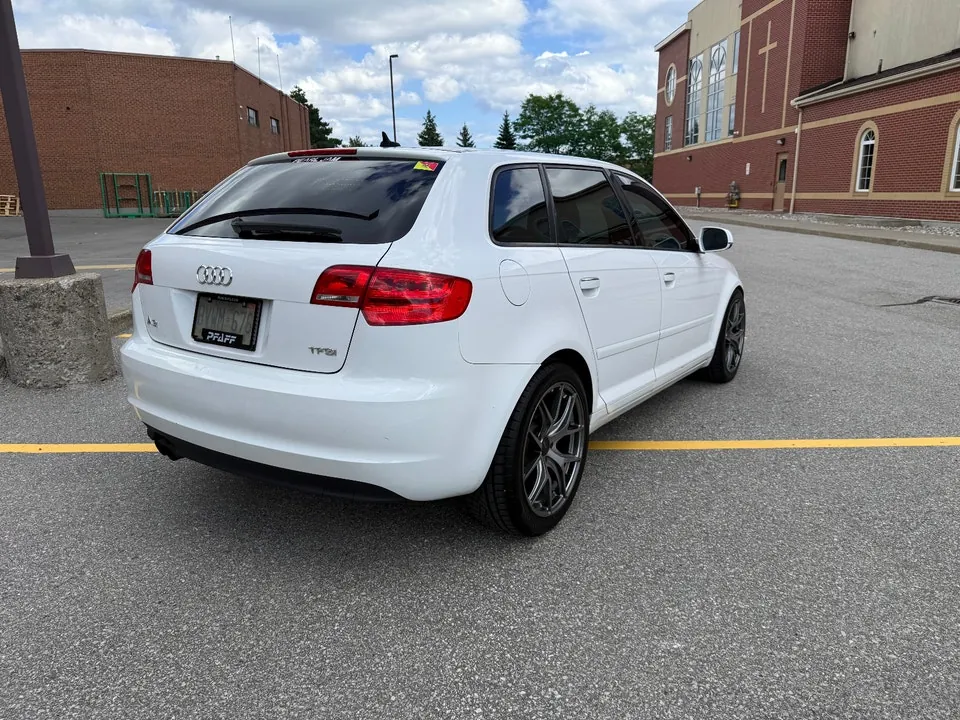 Audi A3 2013 photo 3