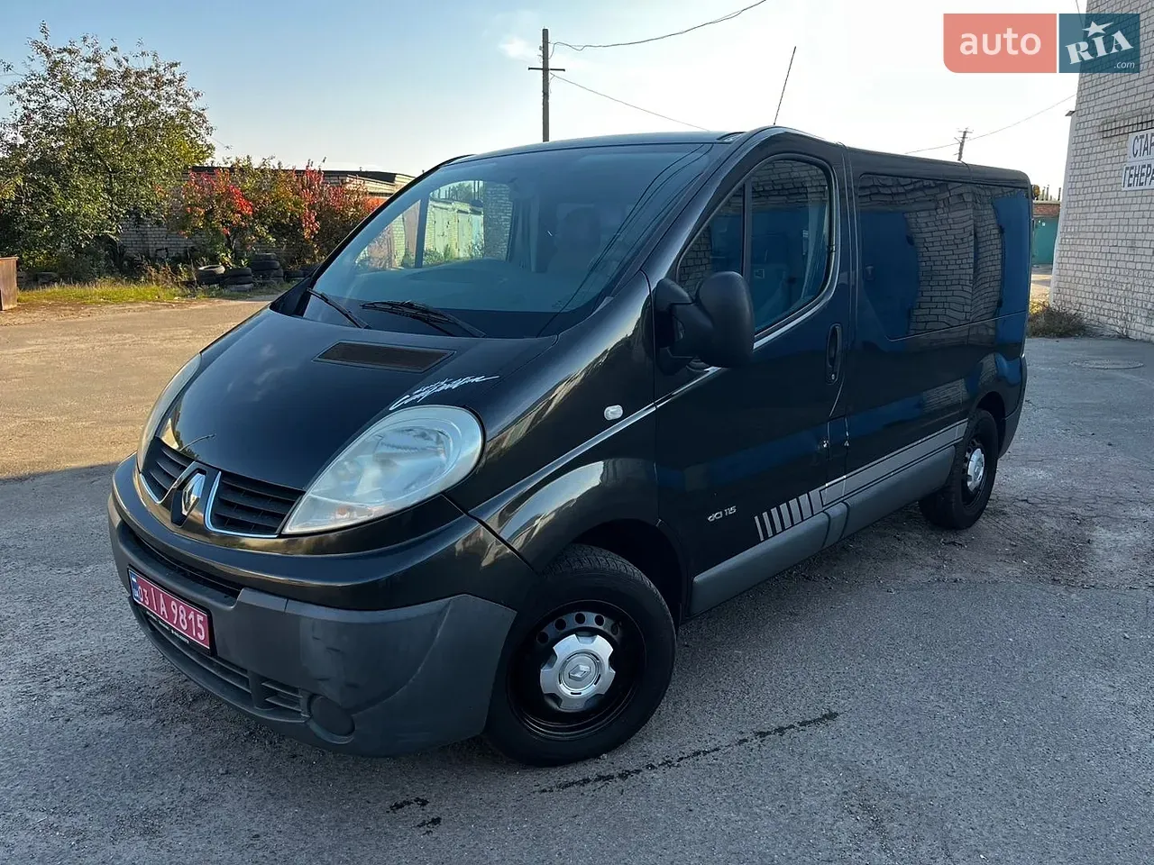 Renault Trafic 2012 photo 3