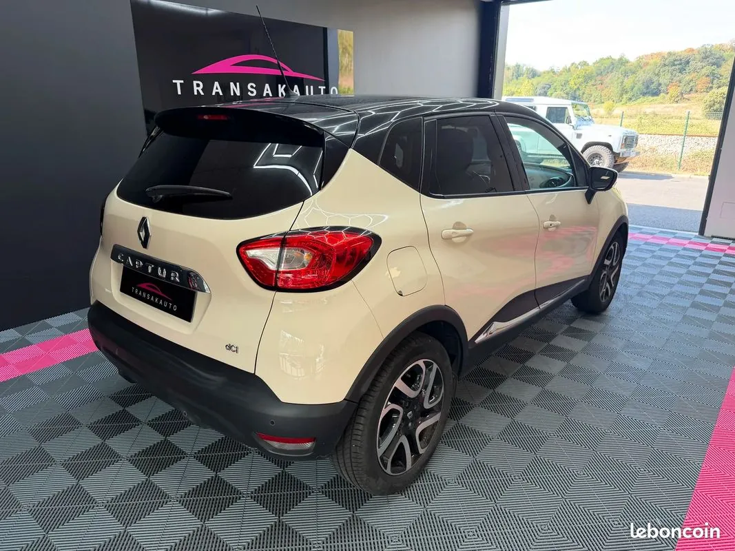 Renault Captur 2016 photo 3