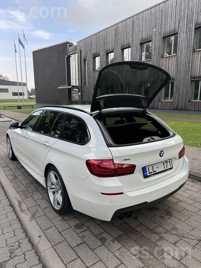 BMW 530 2016 photo 3