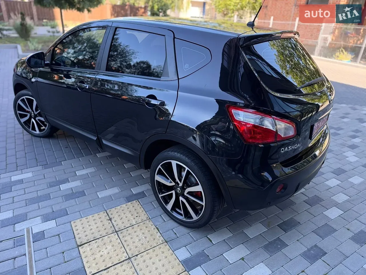 Nissan Qashqai 2011 photo 5