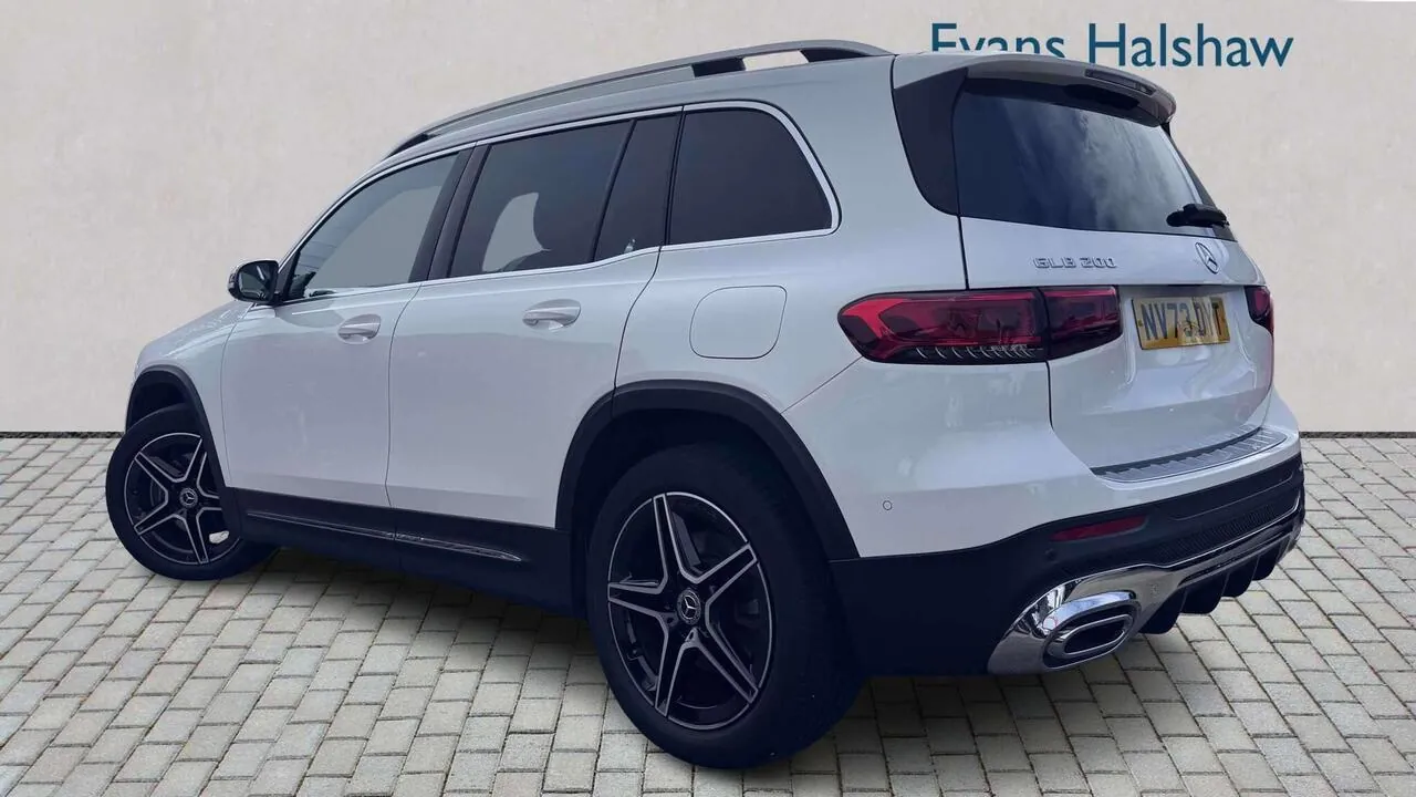 Mercedes-Benz Glb 2023 photo 2