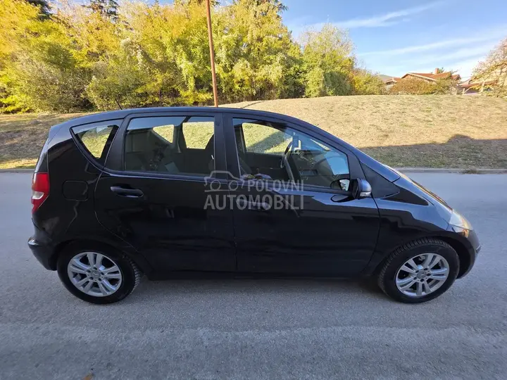 Mercedes-Benz A 160 2005 photo 4