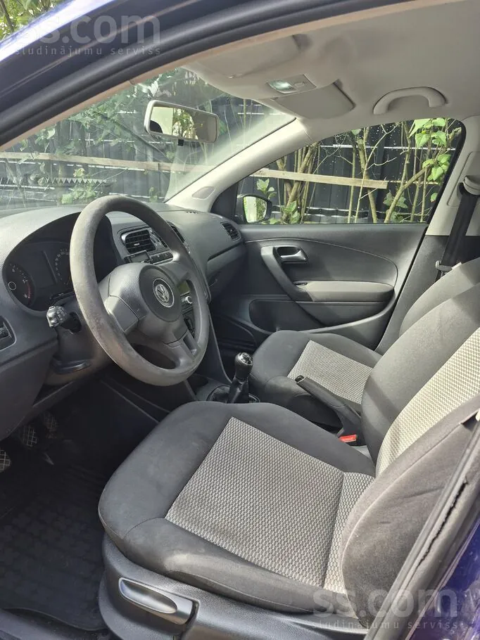 Volkswagen Polo 2014 photo 3