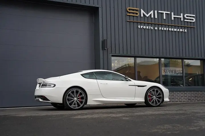 Aston Martin Db9 2016 photo 3