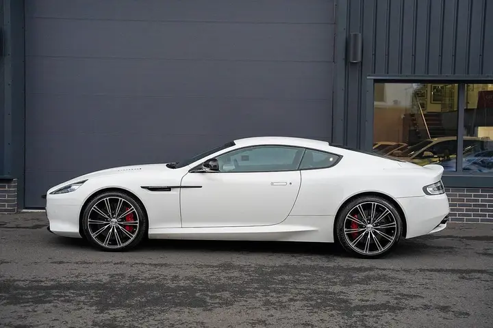 Aston Martin Db9 2016 photo 2