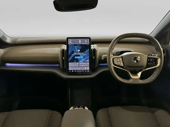 Volvo Ex30 2024 photo 3