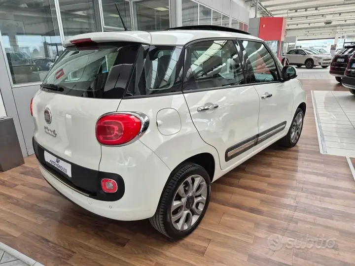 Fiat 500L 2014 photo 4