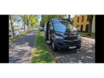 Opel Movano 2024 photo 2
