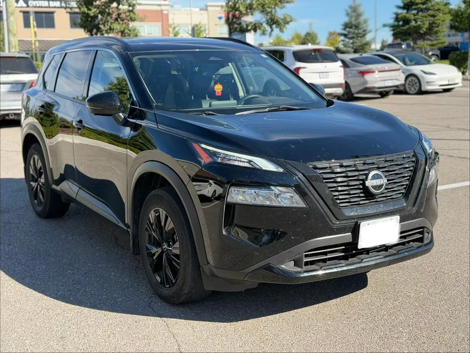 Nissan Rogue 2023 photo 2