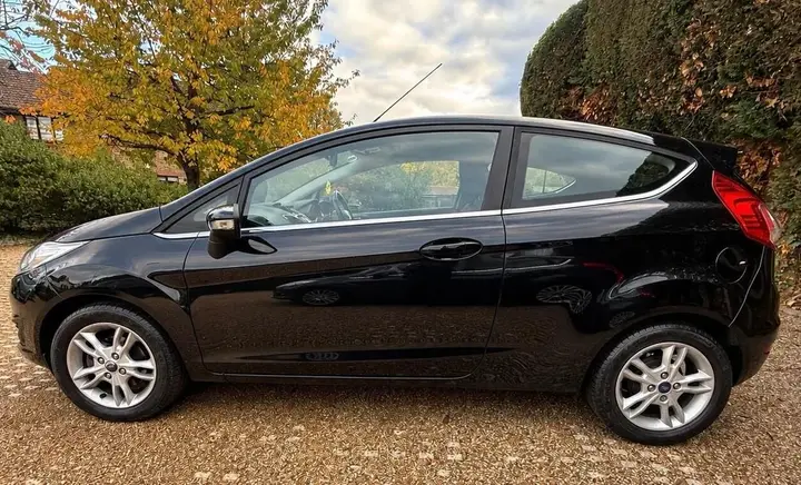 Ford Fiesta 2015 photo 4