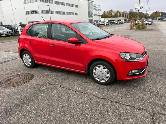 Volkswagen Polo 2015 photo 2