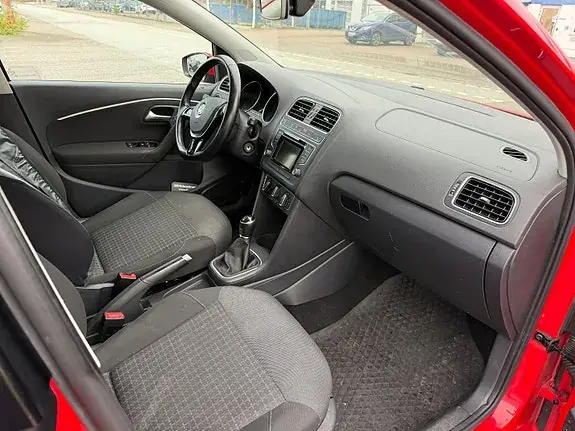 Volkswagen Polo 2015 photo 5