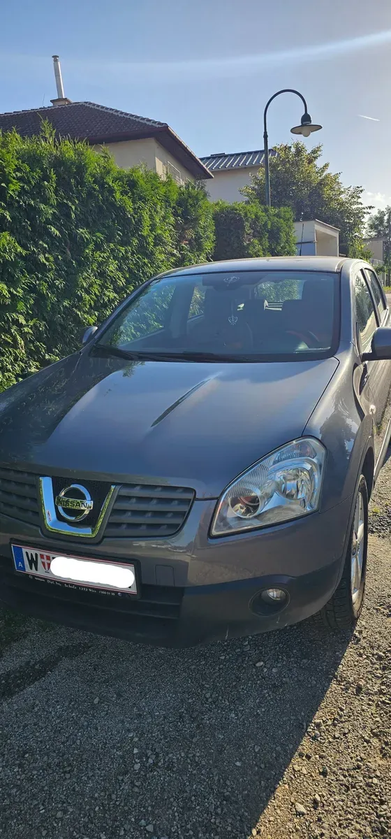 Nissan Qashqai 2008 photo 2