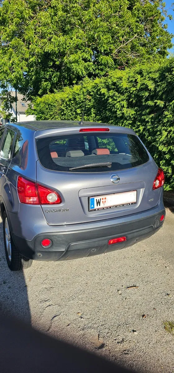 Nissan Qashqai 2008 photo 3