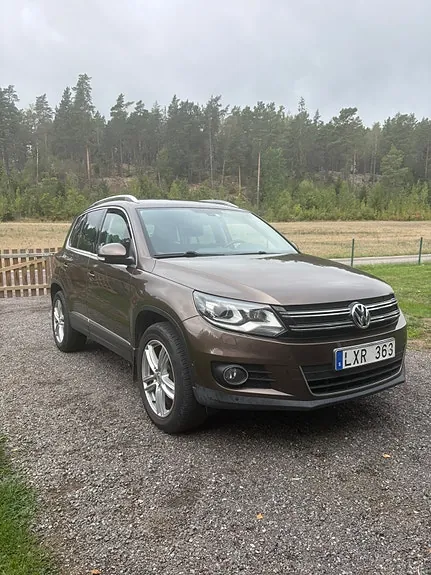 Volkswagen Tiguan 2012 photo 2