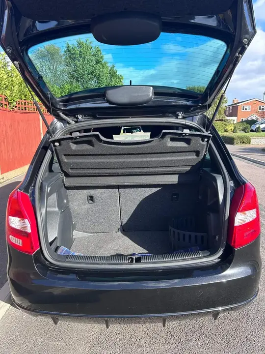 Skoda Fabia 2015 photo 4