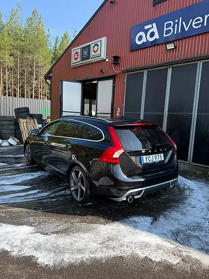 Volvo V60 2013 photo 2