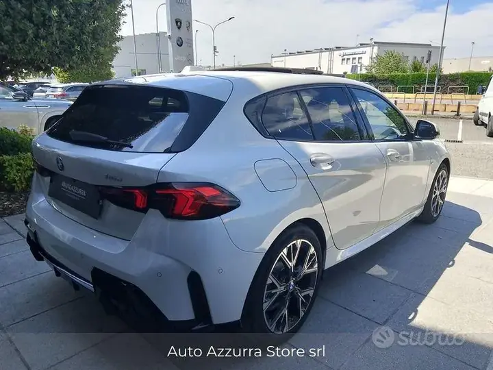 BMW 118D 2026 photo 4