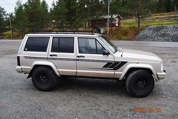 Jeep Cherokee 1996 photo 5