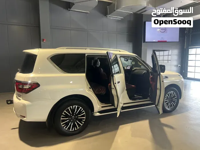 Nissan Patrol 2023 photo 2